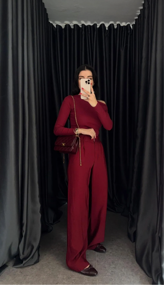 Burgundy pantalon